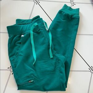 Women’s figs, scrub pants